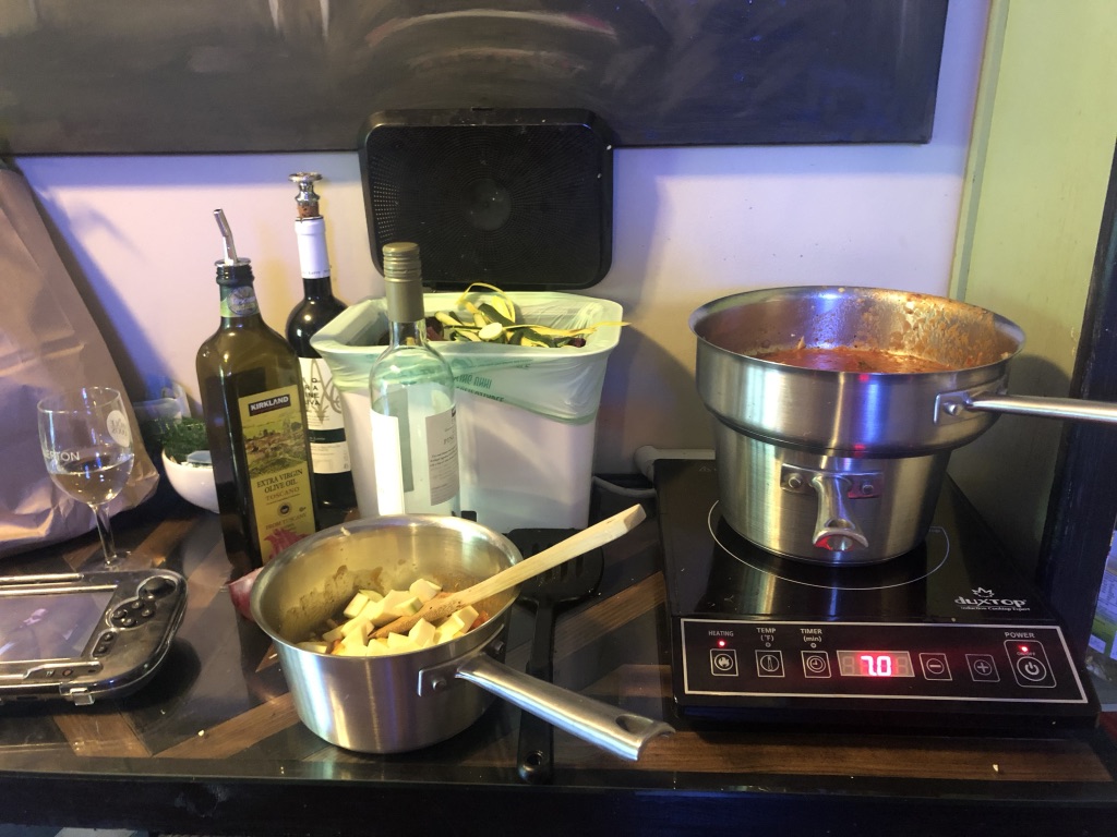 This image has an empty alt attribute; its file name is unadjustednonraw_thumb_4325.jpg